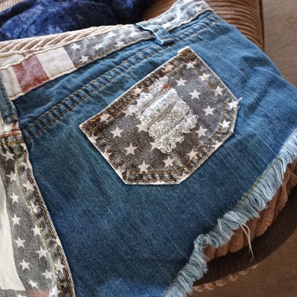 Short shorts red white and blue women's - Picture 6 of 8